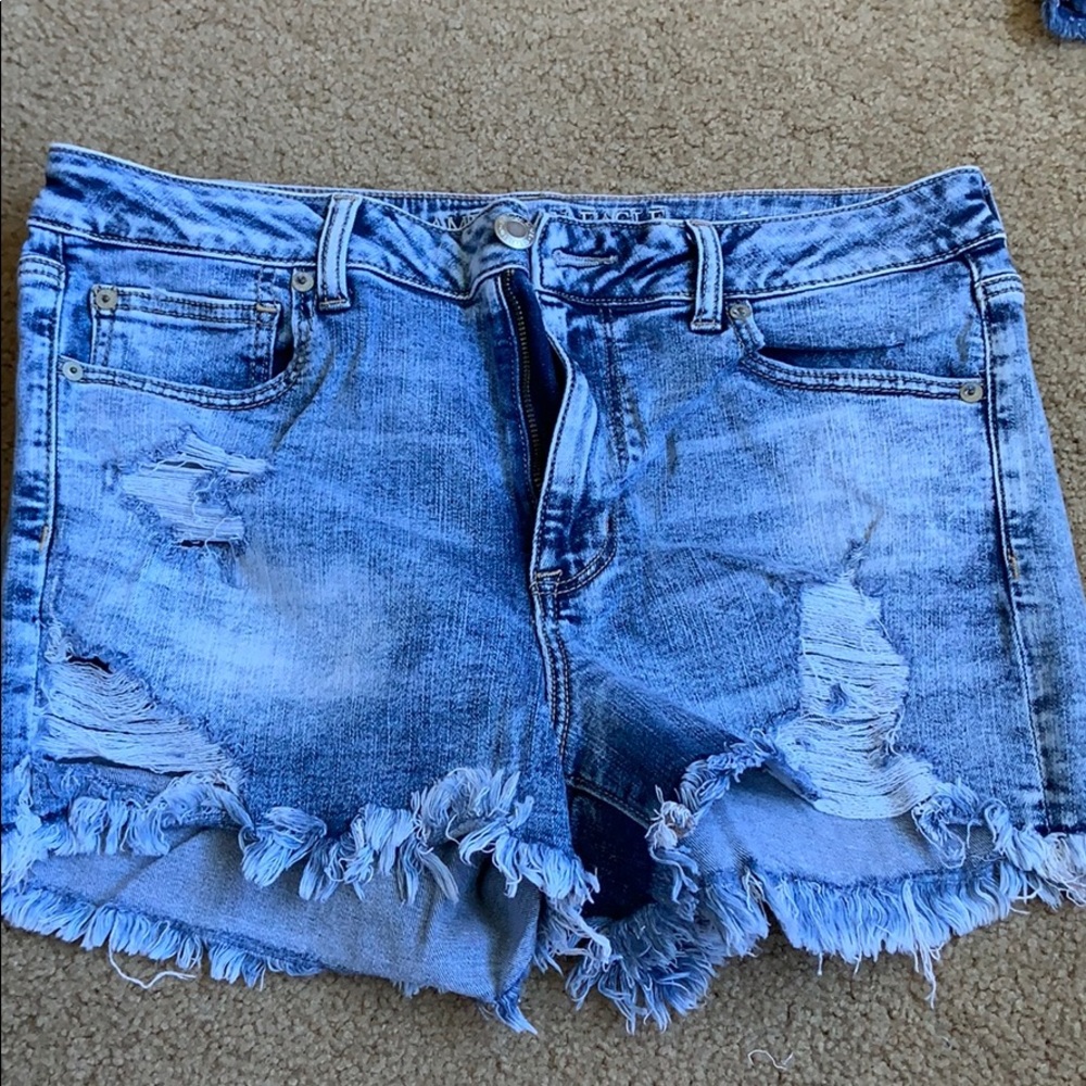 American Eagle hi-rise shortie